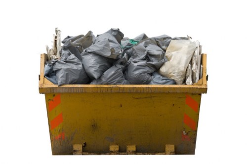 Choosing the right waste removal service