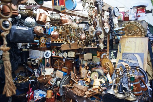 Step-by-step flat clearance procedure in Neasden